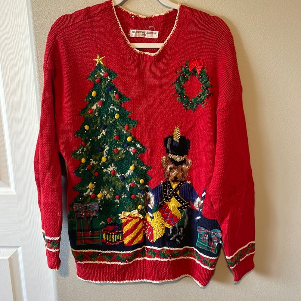 Vintage Christmas Holiday Women’s Sweater